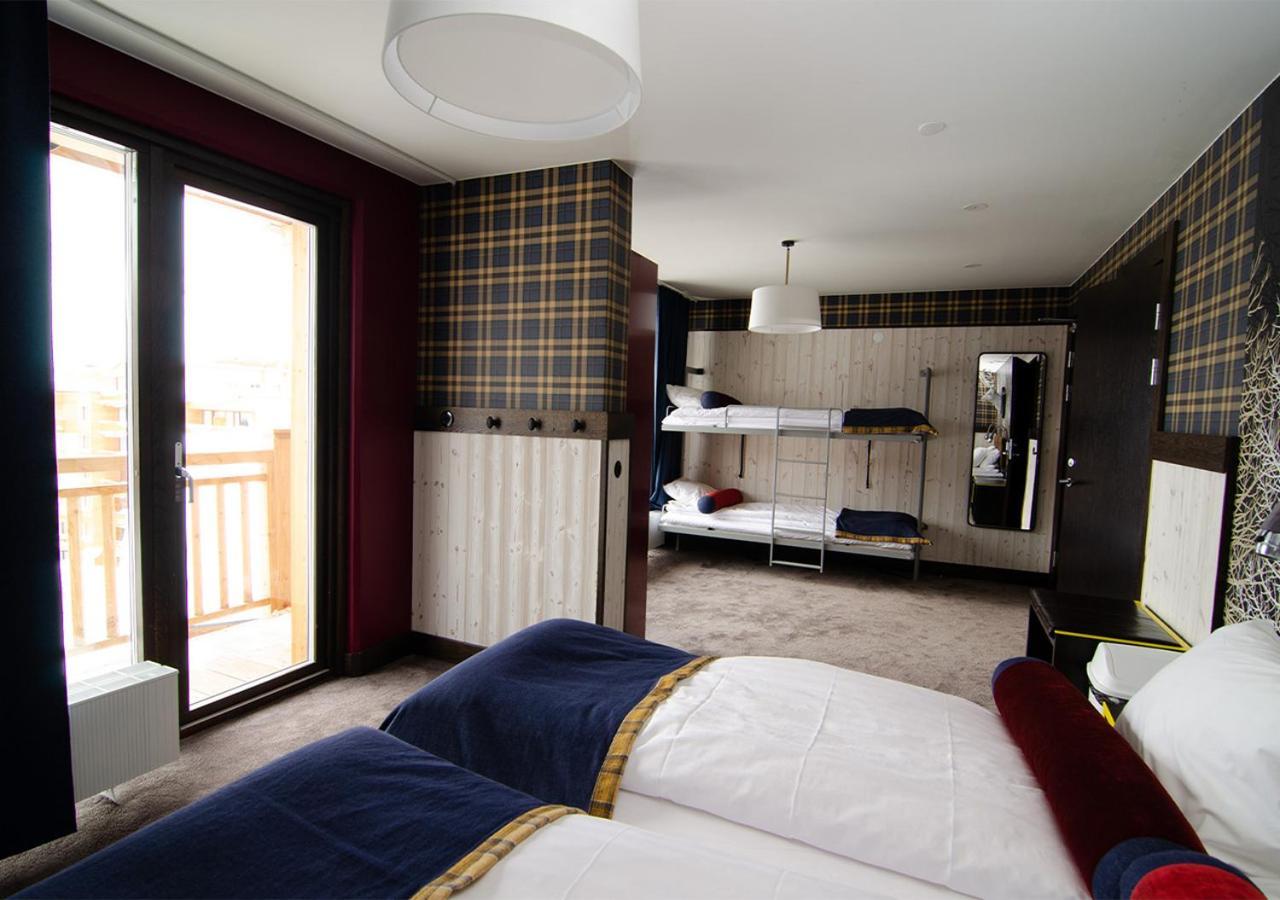 Langley Hotel Tango Валь-Торанс Экстерьер фото