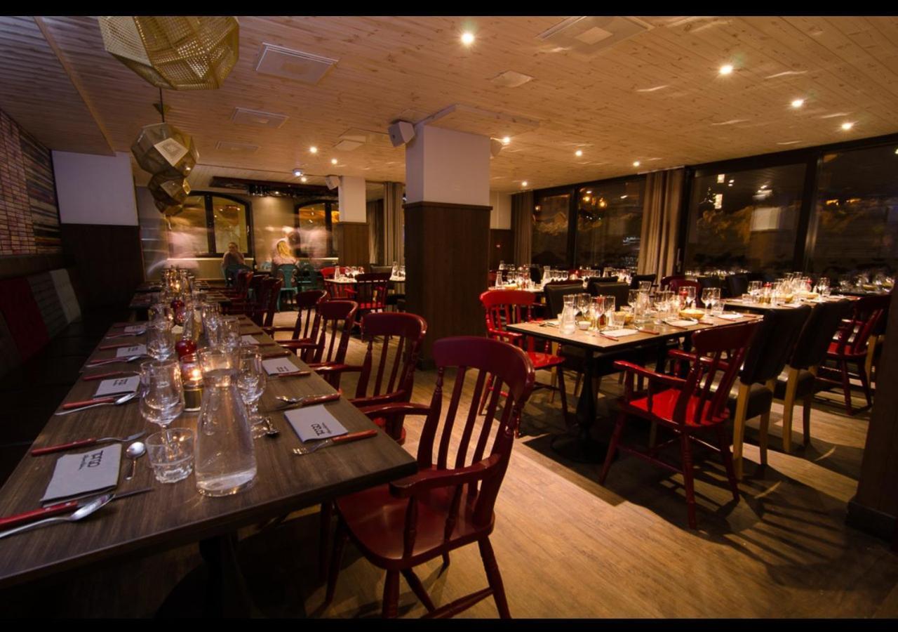 Langley Hotel Tango Валь-Торанс Экстерьер фото